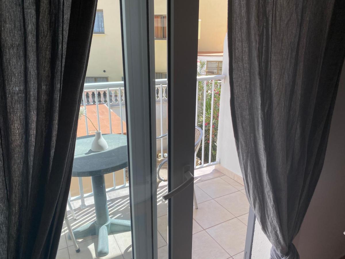 Hostal Villa Senese Peguera Kültér fotó